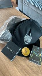 Promopakket Injustice 2 t-shirt cap speelkaarten opener, 1 speler, Ophalen of Verzenden, Nieuw, Vanaf 3 jaar