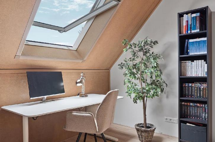 IKEA Bekant Bureau 160x80 - Perfect voor thuis!, Huis en Inrichting, Bureaus, Zo goed als nieuw, Bureau, In hoogte verstelbaar