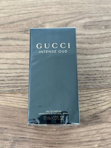 Gucci Intense Oud 90ML Eau de Parfum beschikbaar voor biedingen