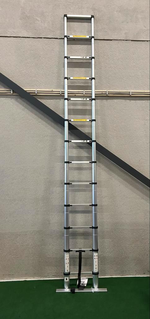Nieuwe 3.8/4.4M telescoop ladder met soft close, Doe-het-zelf en Verbouw, Ladders en Trappen, Nieuw, 4 meter of meer, Ophalen of Verzenden
