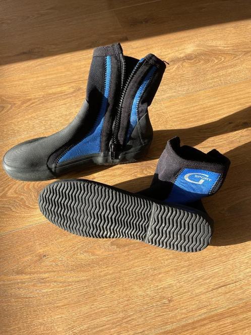 GoSport Duik Booties maat 7 (S/M 37,5-38) Prima conditie!WIE, Watersport en Boten, Duiken, Zo goed als nieuw, Overige typen, Verzenden