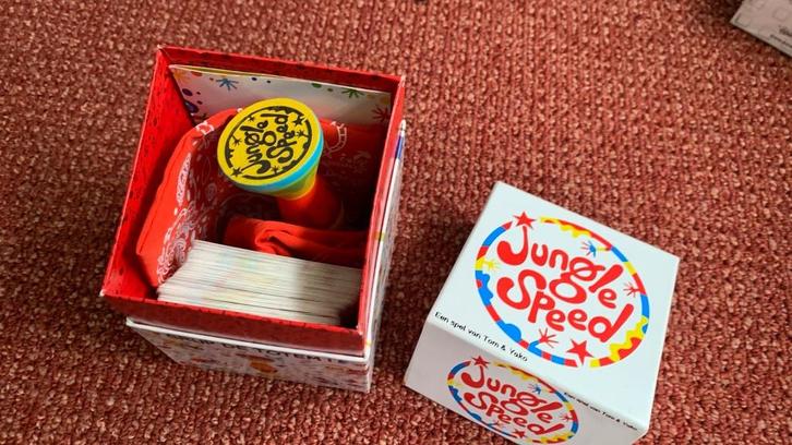 Jungle Speed spel, Hobby en Vrije tijd, Gezelschapsspellen | Kaartspellen, Zo goed als nieuw, Ophalen of Verzenden