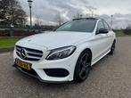 Mercedes-Benz C 250 i AUT9 AMG PAKKET PANO LEDER CAMERA FULL, Auto's, Mercedes-Benz, Automaat, 4 cilinders, Wit, Leder
