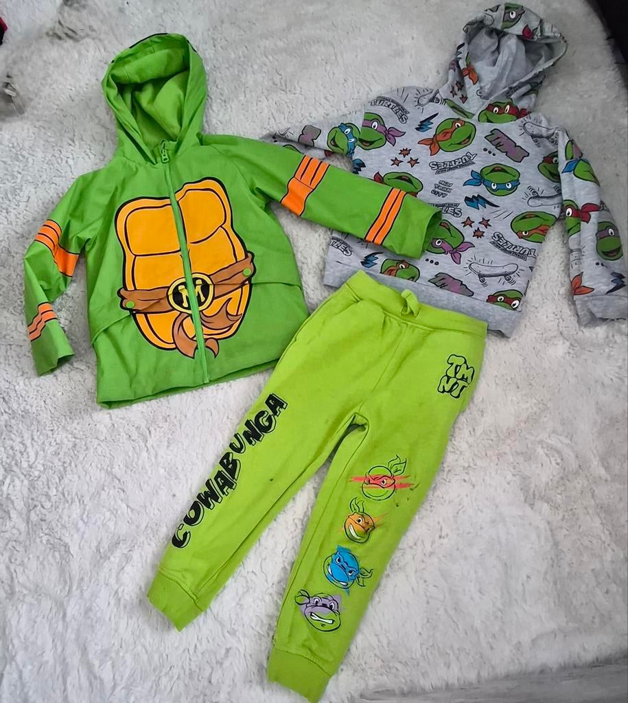 Trainingspak + regenjas maat 110-116, Kinderen en Baby's, Kinderkleding | Maat 110, Ophalen of Verzenden