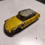 Citroen ds 19 Dinky toys 24c, Hobby en Vrije tijd, Modelauto's | 1:43, Ophalen of Verzenden, Gebruikt, Auto, Dinky Toys