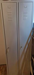 Locker kleding kast, Huis en Inrichting, Kasten | Lockerkasten, Ophalen of Verzenden, Zo goed als nieuw