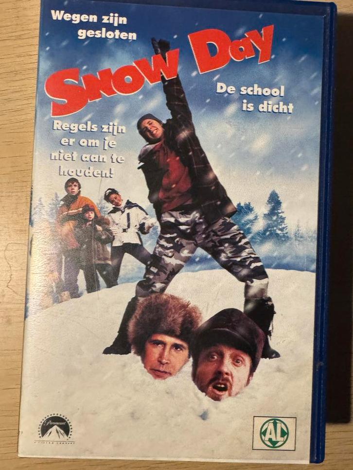 Snow Day VHS - Kerst VHS!, Cd's en Dvd's, VHS | Film, Zo goed als nieuw, Komedie, Alle leeftijden, Ophalen of Verzenden