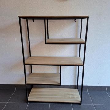 Industrieel kastje / roomdivider beschikbaar voor biedingen
