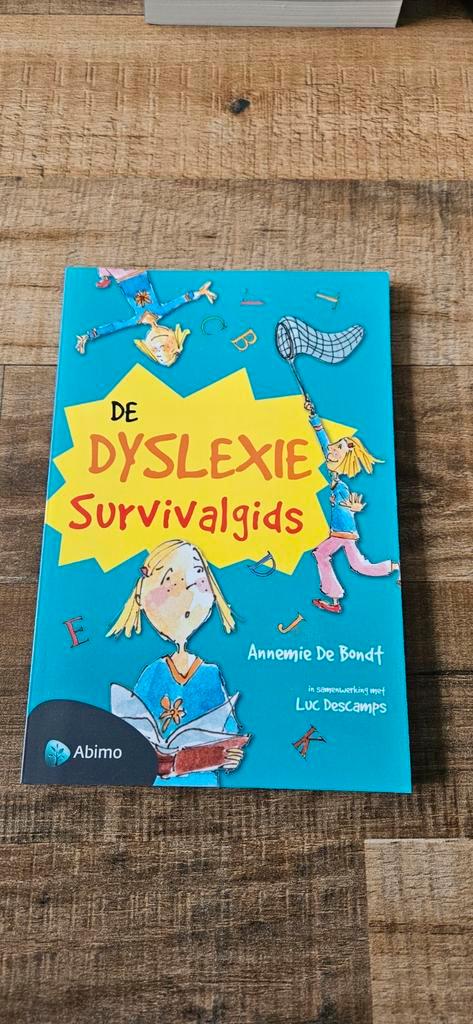 Dyslexie Survivalgids - Annemie De Bondt, Boeken, Advies, Hulp en Training, Zo goed als nieuw, Ophalen of Verzenden