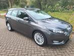 Ford Focus Wagon 1.0 Ecoboost 125pk 2015 Grijs, Auto's, Origineel Nederlands, Te koop, Zilver of Grijs, 5 stoelen