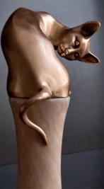 Art Deco brons beeld kat op marmeren sokkel, Siamees kat, Antiek en Kunst, Antiek | Koper en Brons, Ophalen of Verzenden, Brons