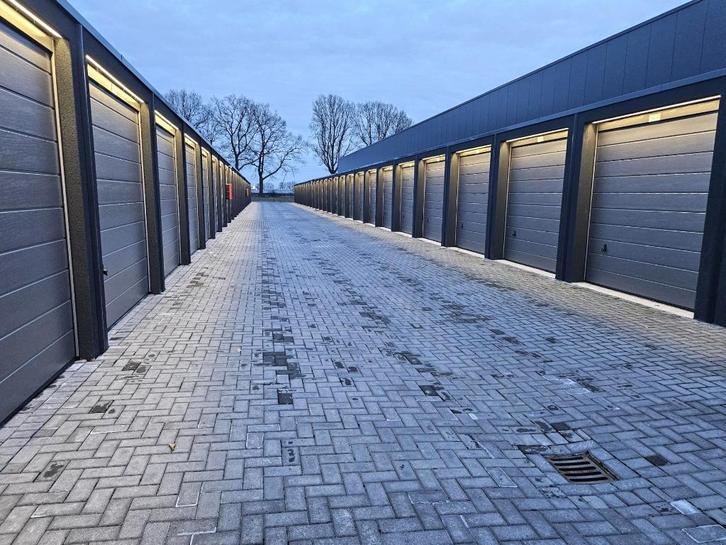 Garagebox te huur Emmen, Auto diversen, Autostallingen en Garages
