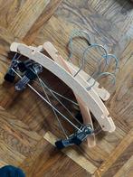 4x kleerhanger kind (met clips) en 4x pantalon kleerhanger, Ophalen, Hout, Kinderen en Volwassenen