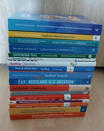 Studieboeken Leraar Nederlands en PDT Fontys Sittard (FLOS) beschikbaar voor biedingen