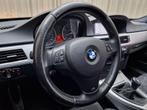 BMW 3 Serie Touring 318i *M Sport* Alcantara / Navigatie / C, Auto's, BMW, Te koop, Benzine, 73 €/maand, 1405 kg