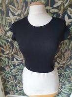 Stradivarius crop top zwart M, Ophalen of Verzenden, Zo goed als nieuw, Zwart, Korte mouw