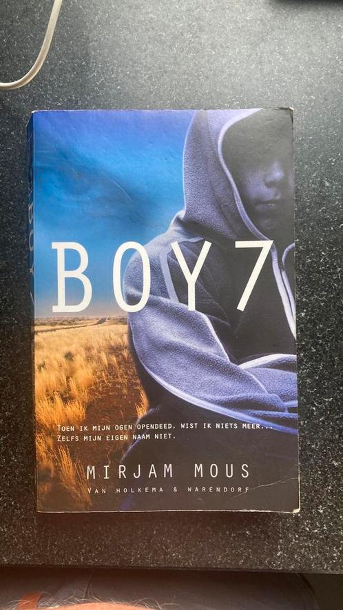 Mirjam Mous - Boy 7, Boeken, Kinderboeken | Jeugd | 13 jaar en ouder, Zo goed als nieuw, Ophalen of Verzenden