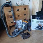DYSON sledestofzuiger, Ophalen, Zo goed als nieuw, Reservoir, 1200 tot 1600 watt