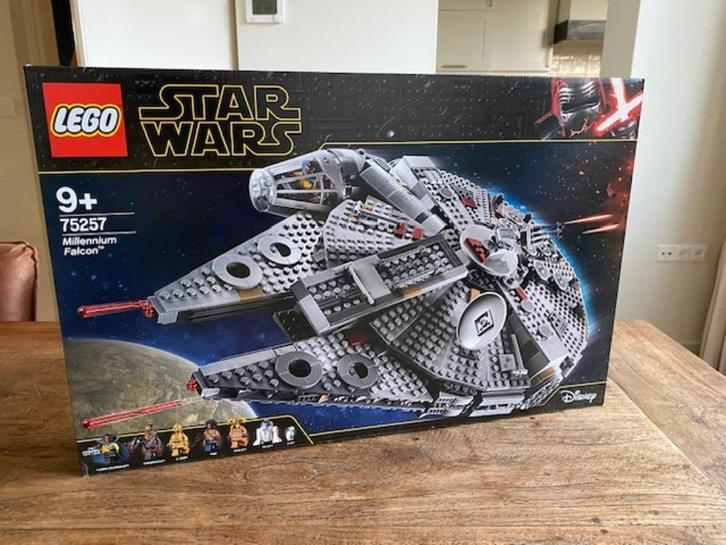 Lego Star Wars 75257 Millennium Falcon nieuw in doos, Kinderen en Baby's, Speelgoed | Duplo en Lego, Nieuw, Lego, Complete set