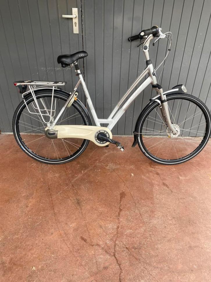 Gazelle chamonix 28 inch damesfiets, Fietsen en Brommers, Fietsen | Dames | Damesfietsen, Zo goed als nieuw, Gazelle, Versnellingen