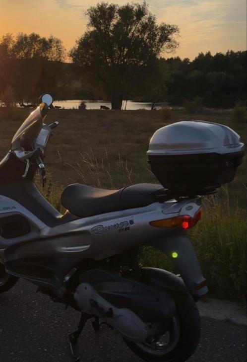 Gilera Runner Topkoffer beugel, Fietsen en Brommers, Scooters | Yamaha, Gebruikt, Overige modellen, Maximaal 45 km/u, Benzine