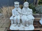 Tuinbeeld man en vrouw op bankje 45x58 59 hoog, Tuin en Terras, Ophalen, Gebruikt, Beton, Mensenbeeld