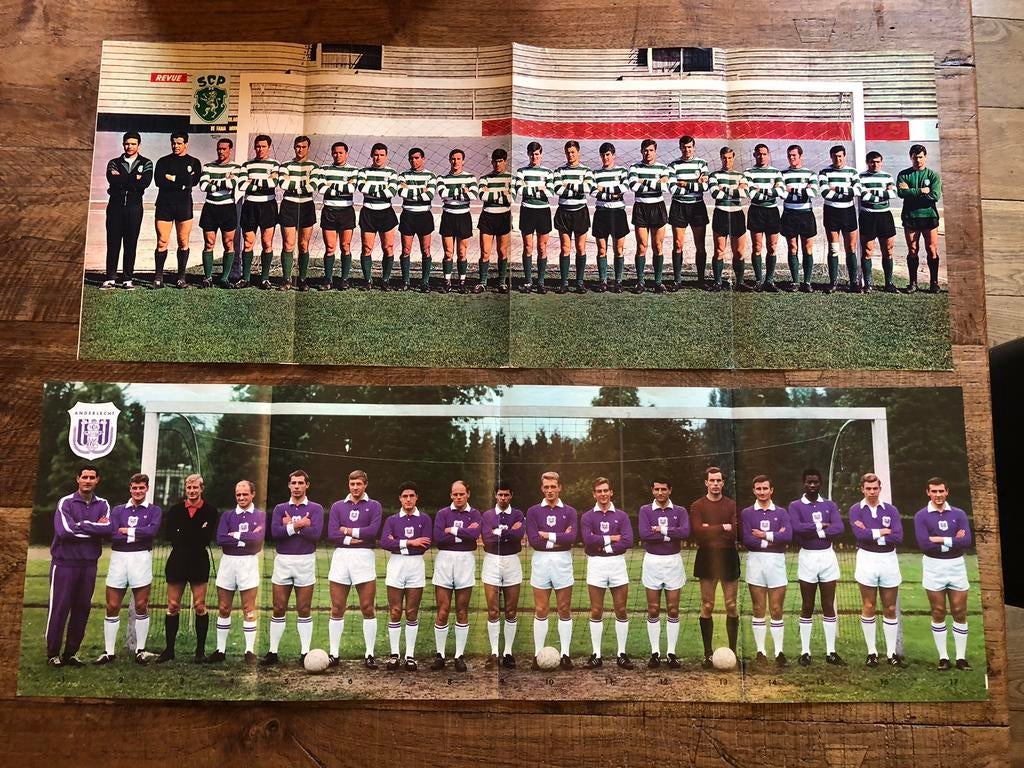 Oude voetbal posters, Verzamelen, Sportartikelen en Voetbal, Ophalen of Verzenden, Zo goed als nieuw