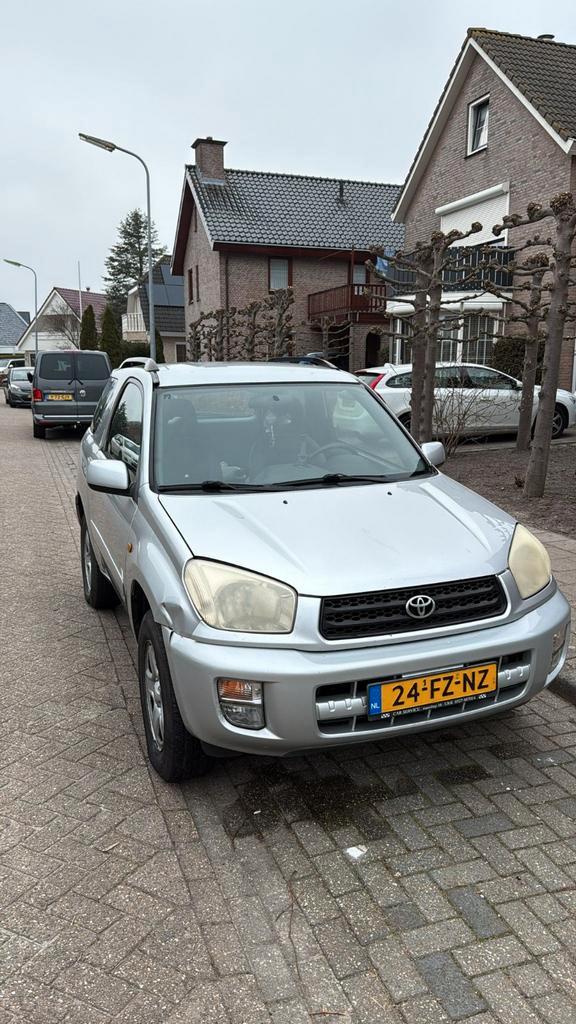 Toyota Rav4 1.8 I 3D 2000 Grijs, Auto's, Toyota, Particulier, Rav4, Airconditioning, Bluetooth, Boordcomputer, Centrale vergrendeling