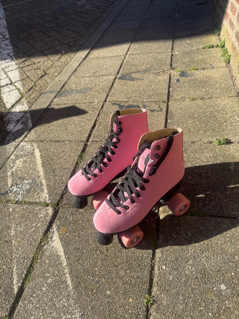 Roces rolschaatsen roze maat 38, Roces, Ophalen of Verzenden, Zo goed als nieuw, Inline skates 4 wielen