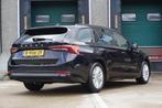 Skoda Octavia Combi 1.0 TSI 110pk Ambition | SmartLink | PDC, Voorwielaandrijving, 12 maanden, Stof, Gebruikt