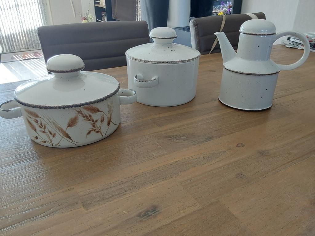 Midwinter servies: 2 dekschalen en koffiekan, Ophalen, Gebruikt, Keramiek, Overige typen