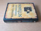 Feist – Magiër, Zilverdoorn, Duisternis over Sethanon (HC), Ophalen of Verzenden, Gelezen, Raymond E. Feist