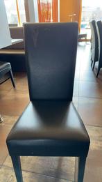 GRATIS:  102 stuks restaurantstoelen en banken, Ophalen, Leer, Gebruikt, Zwart
