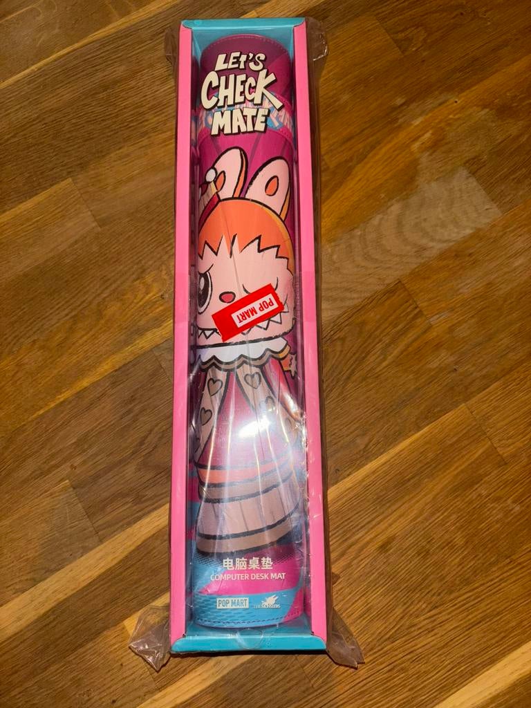 Labubu Let’s checkmate mat computer desk Nieuw Popmart, Verzamelen, Ophalen, Nieuw