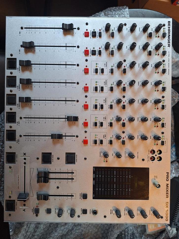 Behringer Pro Mixer DX1000 DJ Mixer, Muziek en Instrumenten, Mengpanelen, Gebruikt, 10 tot 20 kanalen, Microfooningang, Ophalen of Verzenden