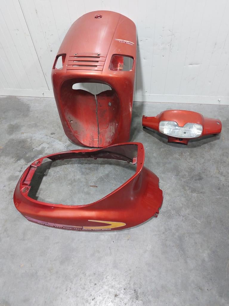 Piaggio fastrider kappen set stunter setje. Nu125eu%%%!!!, Ophalen of Verzenden