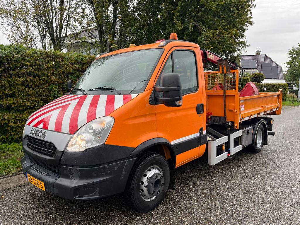 Iveco Daily 70C15 Kipper + kraan , 18000 km , bijna nieuw !, Auto's, Euro 5, Achterwielaandrijving, Iveco, Bedrijf