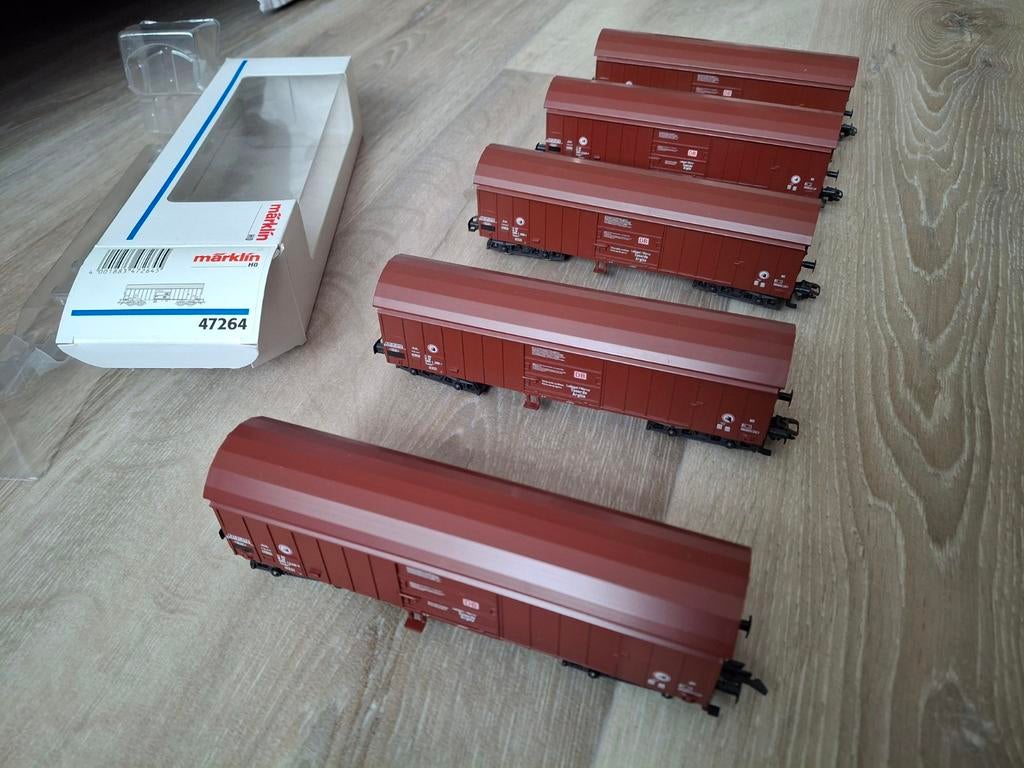 Marklïn HO 47264 gesloten schuifwandwagons DB, Wisselstroom, Wagon, Ophalen of Verzenden, Zo goed als nieuw