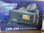 Nieuwe Lowrance LVR-250E Marifoon - 1/25W, 156-157MHz, Watersport en Boten, Navigatiemiddelen en Scheepselektronica, Ophalen of Verzenden