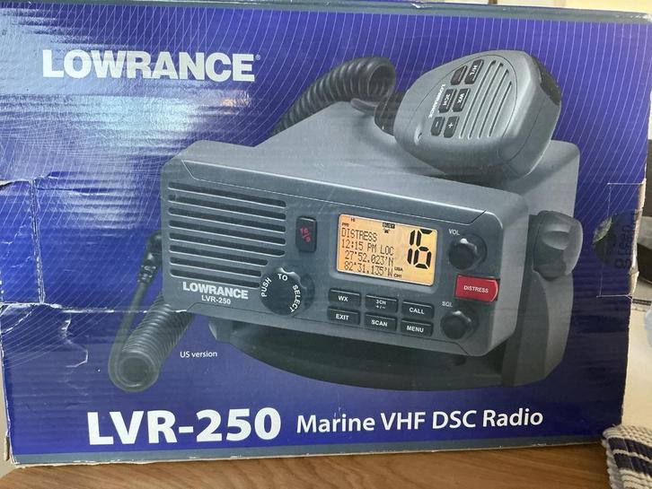 Nieuwe Lowrance LVR-250E Marifoon - 1/25W, 156-157MHz, Watersport en Boten, Navigatiemiddelen en Scheepselektronica, Nieuw, Communicatie