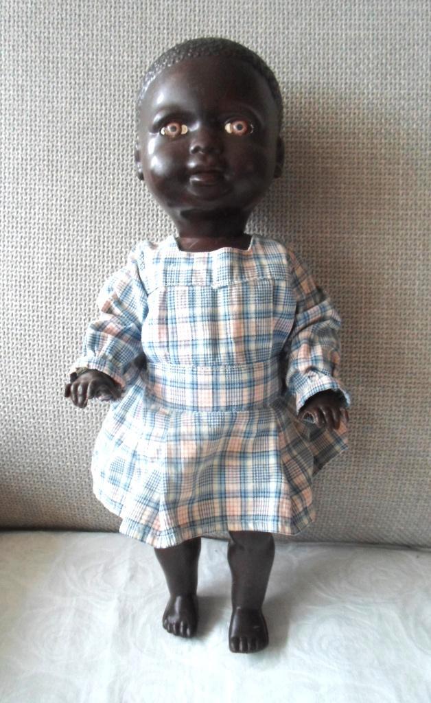 Wildebras donkergetinte pop. 36 cm, Verzamelen, Poppen, Gebruikt, Pop, Ophalen of Verzenden