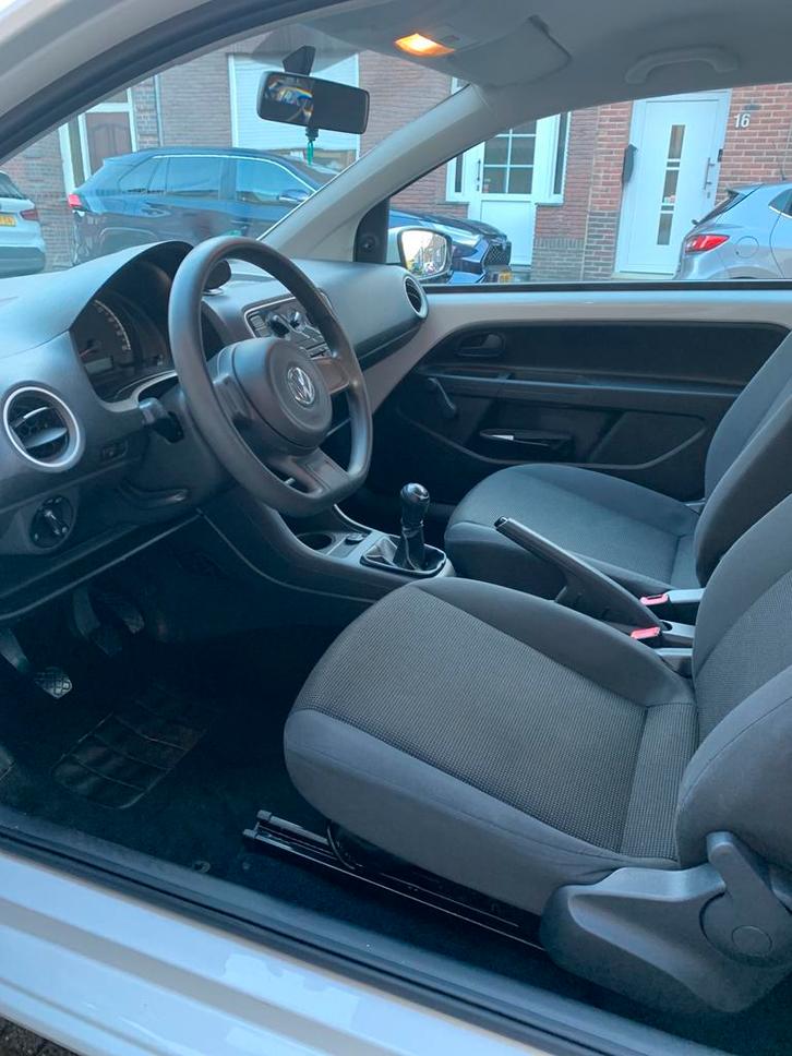 Volkswagen up! 1.0 44KW 2012 Wit, Auto's, Volkswagen, Particulier, up!, Benzine, A, Hatchback, Handgeschakeld, Geïmporteerd, Wit