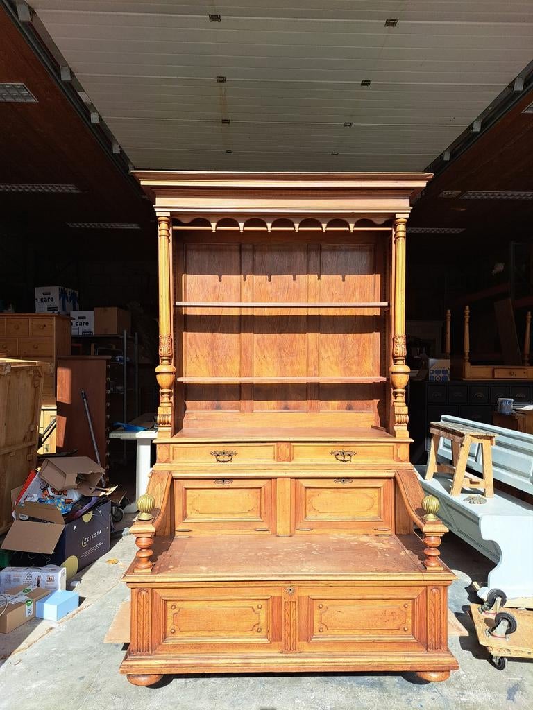 Antieke Franse dekenkast, Ophalen