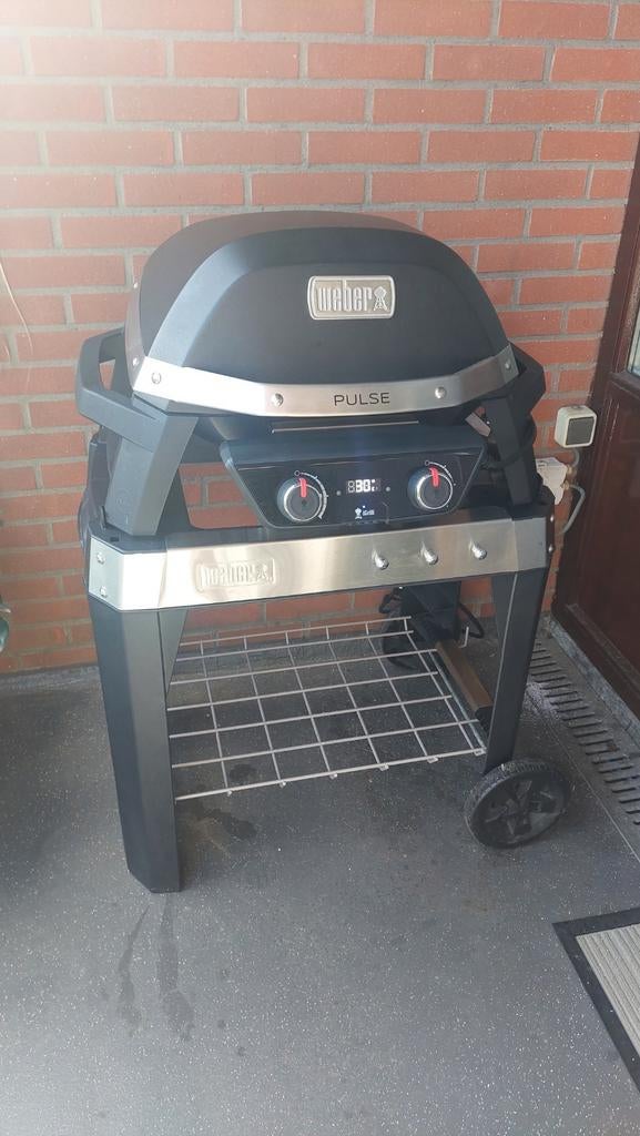 Weber pulse 2000, Tuin en Terras, Elektrische barbecues, Zo goed als nieuw, Ophalen