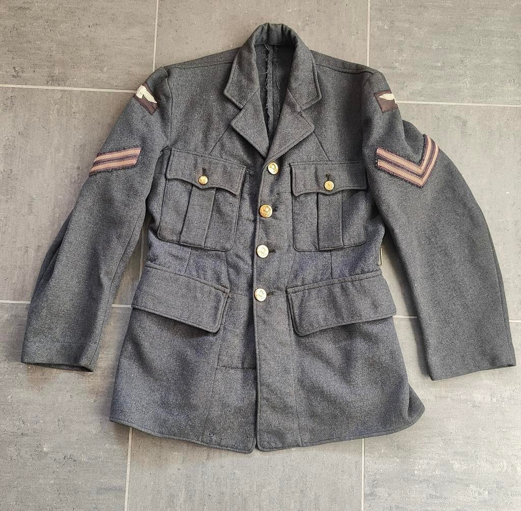 RAF jas service dress 1945, Ophalen of Verzenden, Luchtmacht, Engeland, Kleding of Schoenen