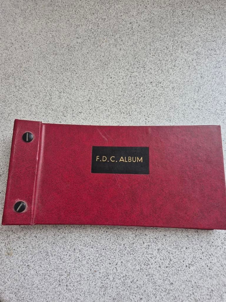 F.D.C. Album voor Eerste Dag Enveloppen en Postzegels, Postzegels en Munten, Postzegels | Eerstedagenveloppen, Ophalen of Verzenden