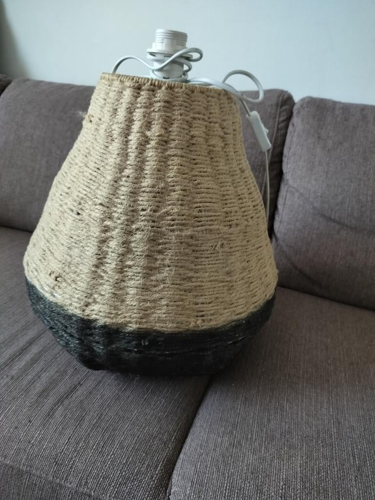 Lamp: Mooie gevlochten lampenkap t.e.a.b., 25 tot 50 cm, Bruin, Rond, Bohemian