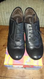 Zwarte veterschoenen Koxko   39/40, Schoenen met lage hakken, Zwart, Ophalen of Verzenden, Gedragen