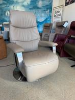 Meubelzorg staopstoel met relax functie 3 motoren, Ophalen of Verzenden, Zo goed als nieuw, Leer, In meer kleuren
