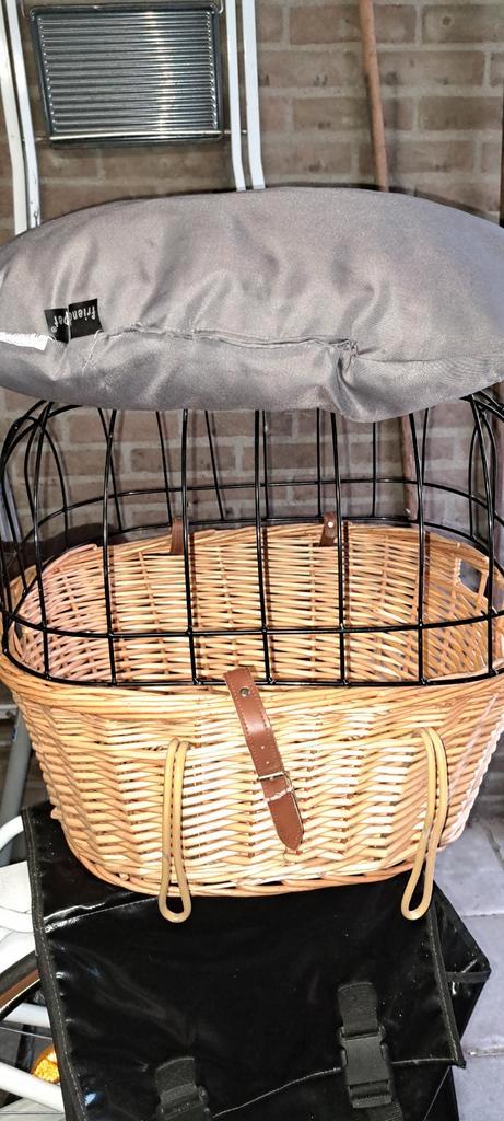 Reis bench en fietsmand, Dieren en Toebehoren, Hondenbenches, Ophalen